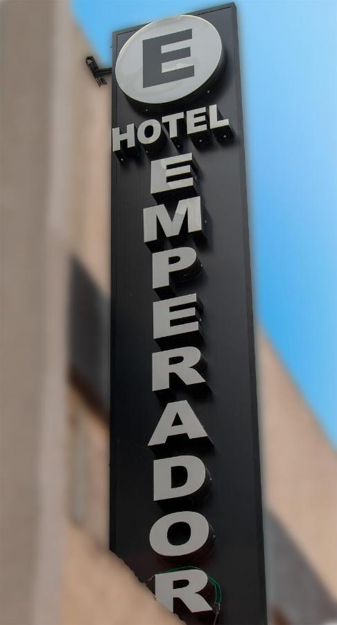 Hotel Emperador Centro Guadalajara Y Remodelado Экстерьер фото